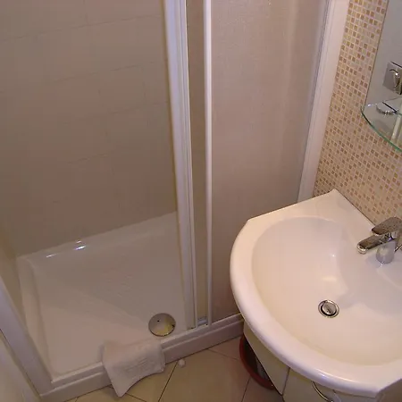 Iva Apartment
