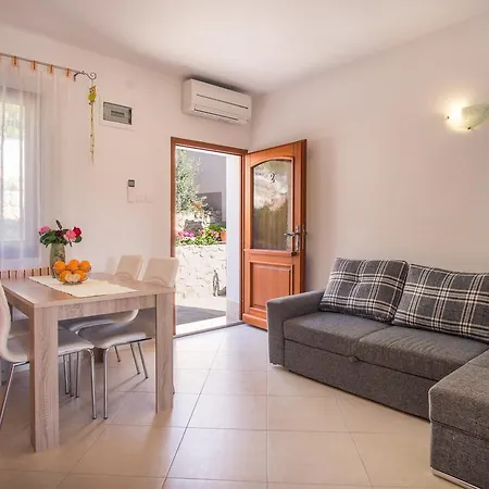 Apartment Iva Krk Town