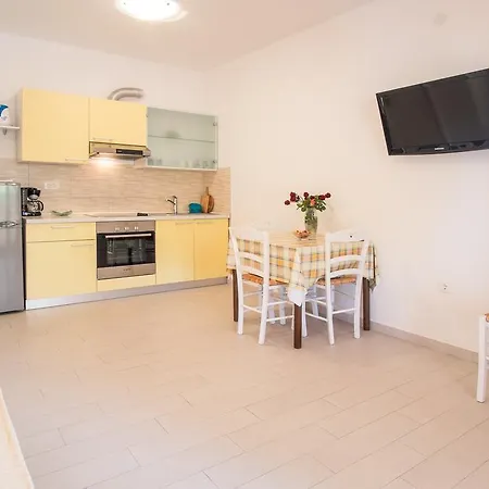 Appartement Iva *