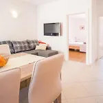Appartement Iva Krk Town